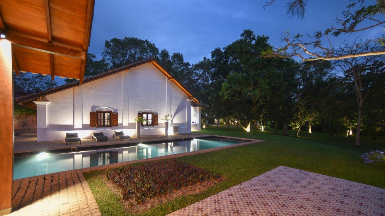 Maya Tangalle Luaran gambar