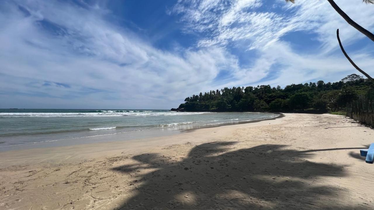 Maya Tangalle Luaran gambar